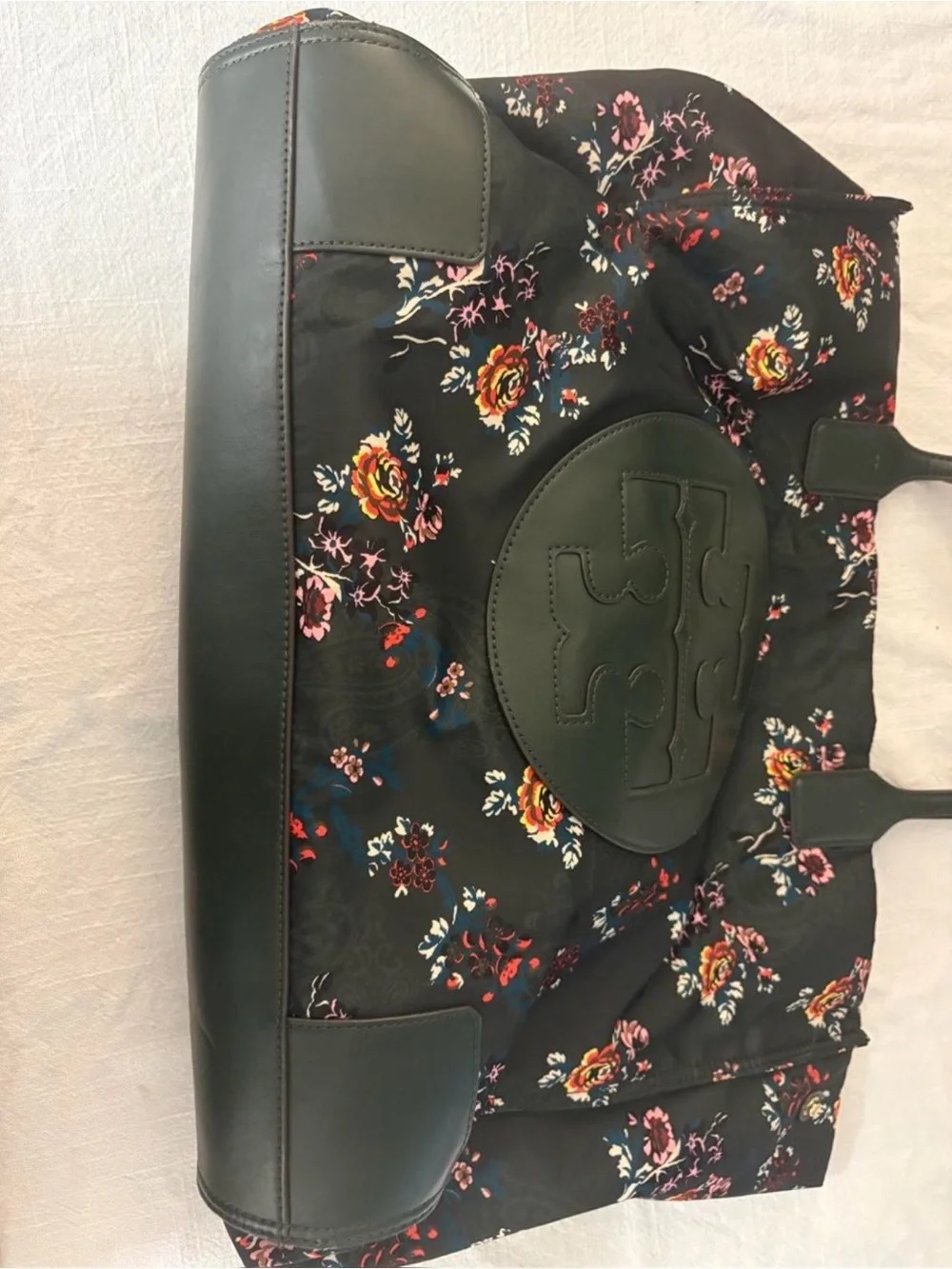 ❤️Tory Burch Black Floral Logo Tote